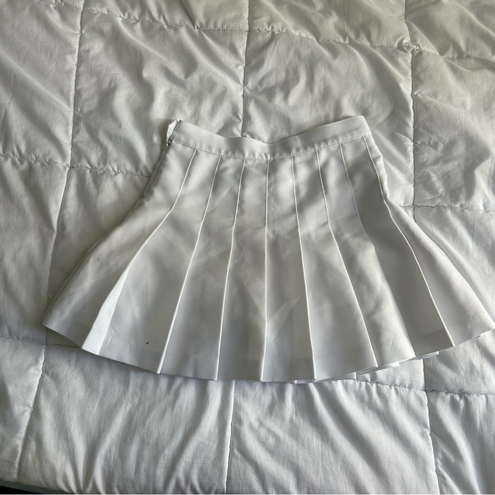 White American Apparel tennis skirt - Picture 5 of 7